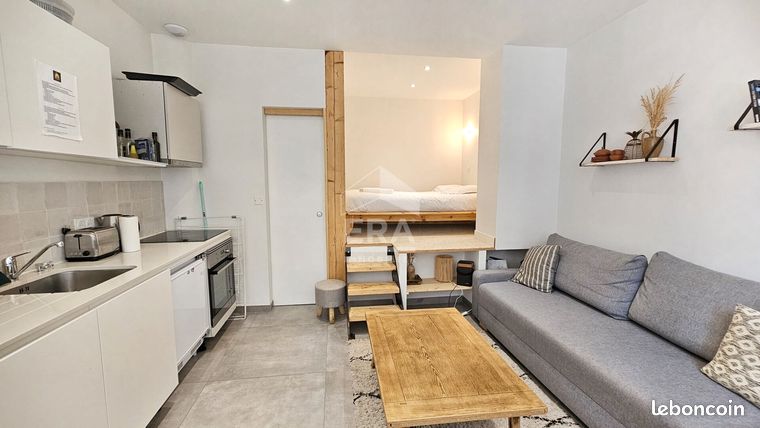 Studio 1 pièce 22 m²