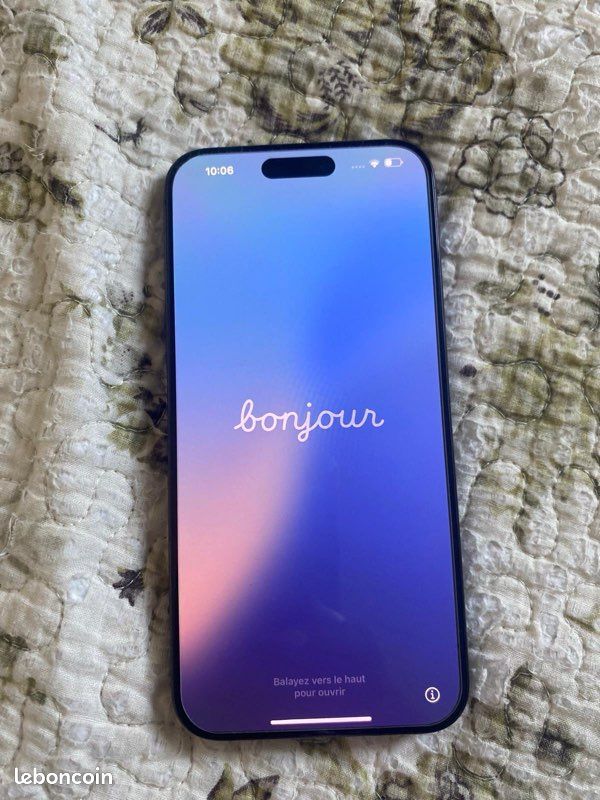 IPhone 15 pro Max tout neuf (image 1)