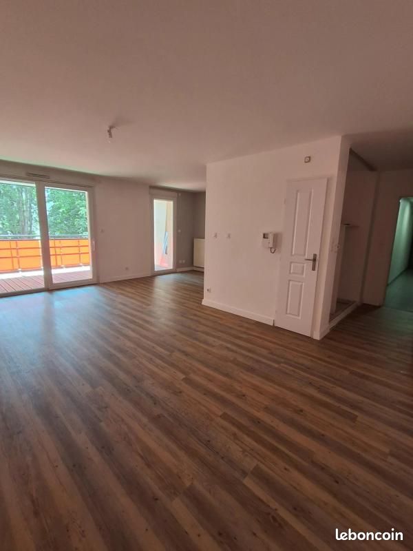 Appartement 4 pièces 90 m² · à Firminy · 90 m² · 658 €