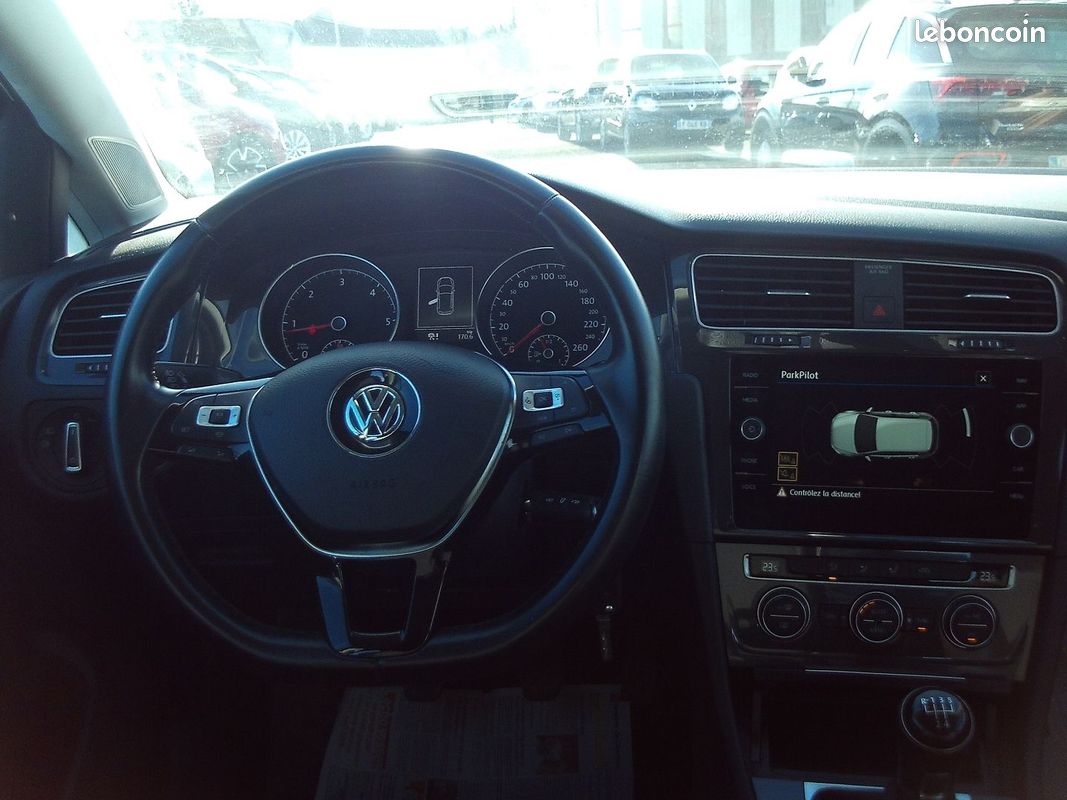 Volkswagen GOLF VII 1.6 TDI 115CH CONFORT BUSINESS 5 PORTES (image 8)