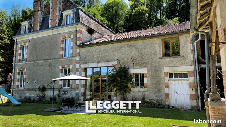 Moulin 10 pièces 307 m²