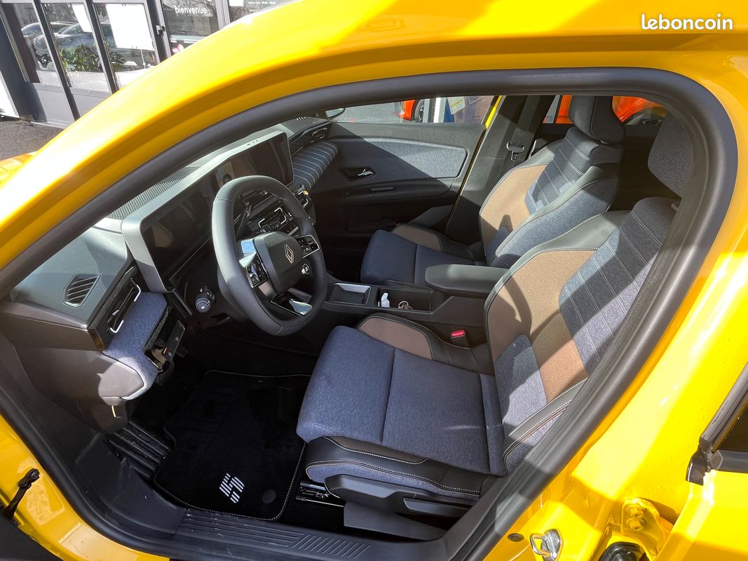 Renault 5 e-tech techno 150ch autonomie confort (image 4)