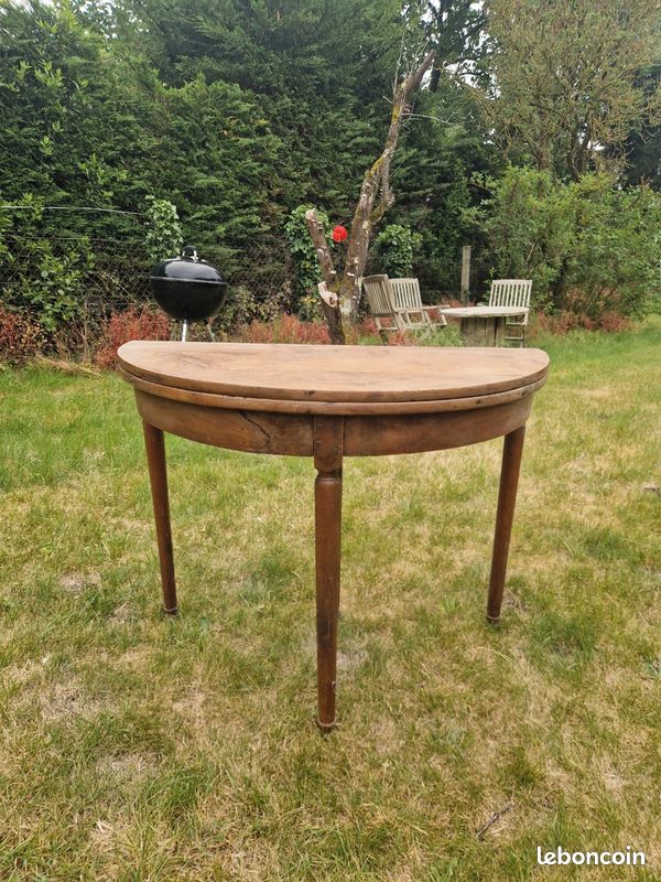 Table demi-lune ancienne XIXe – bois massif, pieds tournés – transformable en ronde (image 4)