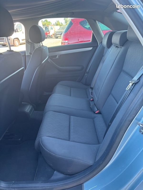 Audi A4 1.9 TDI 115CH (image 7)