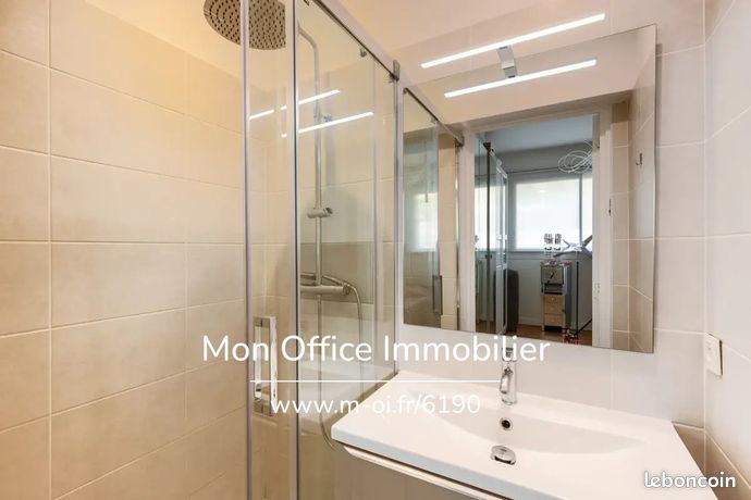 Appartement 4 pièces 110 m² — 8
