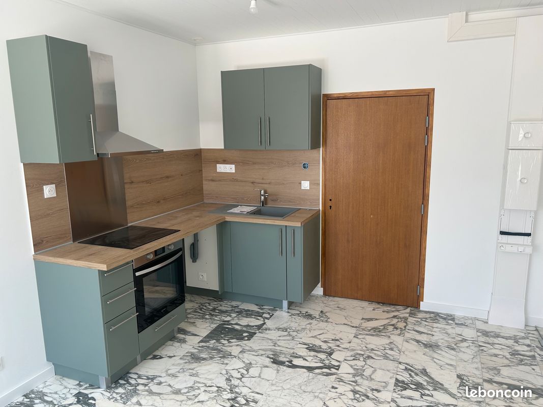 Appartement 2 pièces 37 m² · à Pierrelatte · 37 m² · 630 €