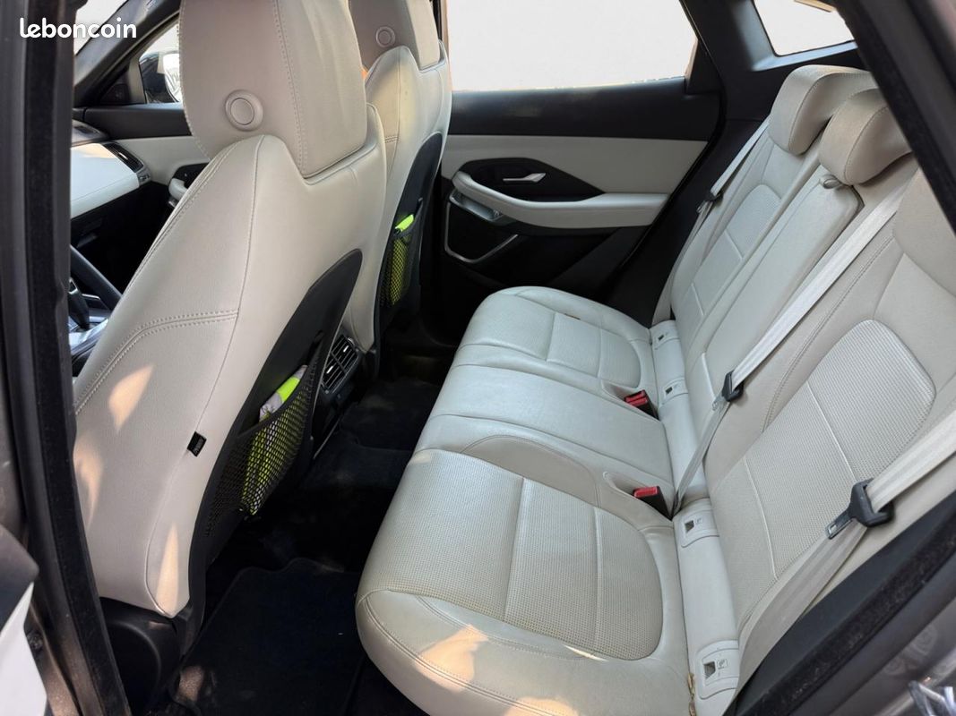 JAGUAR E-PACE D180 - AWD - BVA R-Dynamic PHASE 1 (image 13)