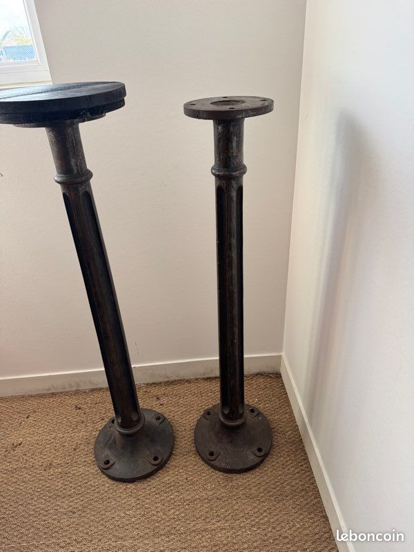 Paire de colonnes anciennes en fonte -Sellettes en fonte 120cm (image 2)