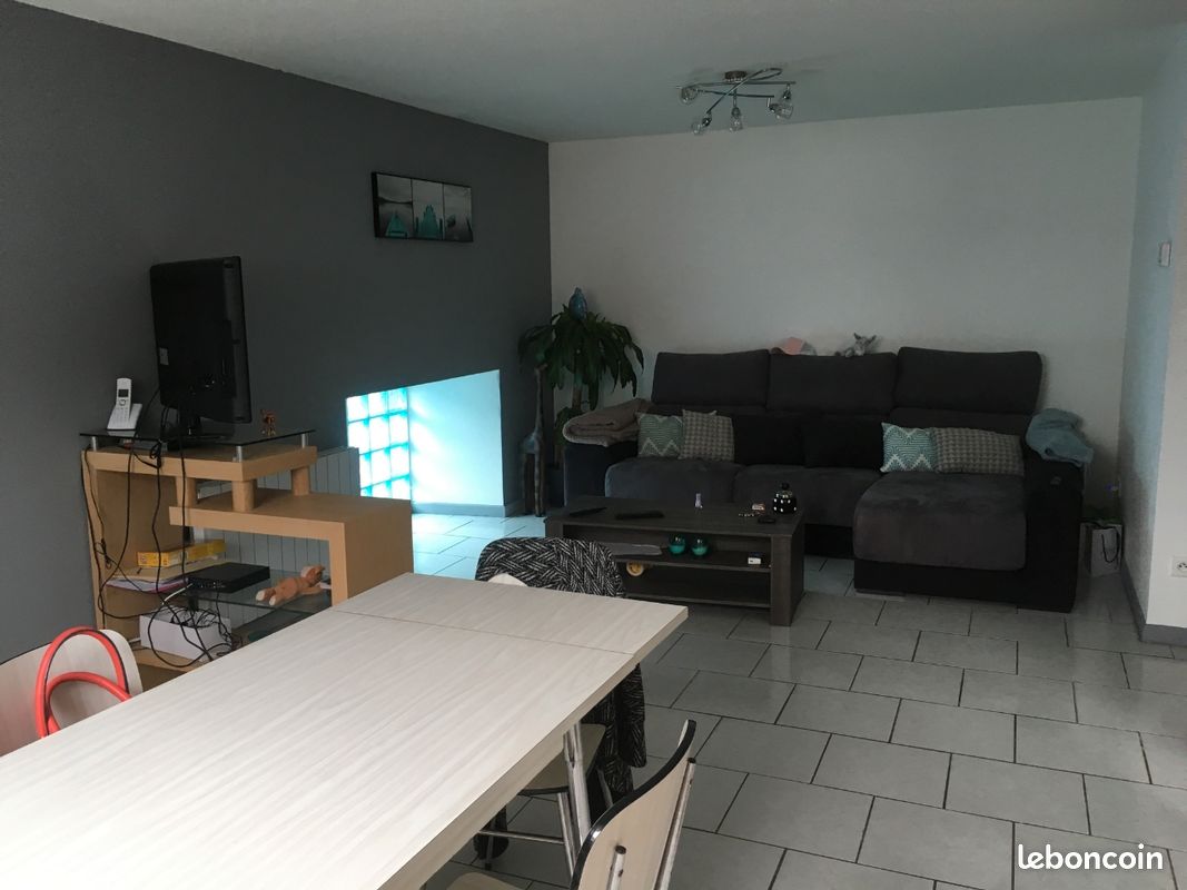 Appartement 3 pièces 70 m² · à Belfort · 70 m² · 700 €