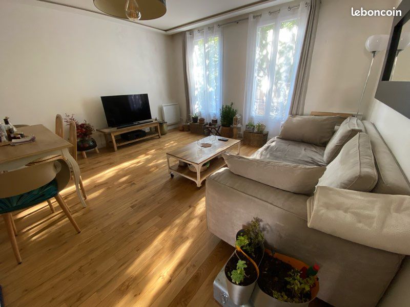 Appartement 3 pièces 65 m² · à Saint-Maurice · 65 m² · 1 800 €