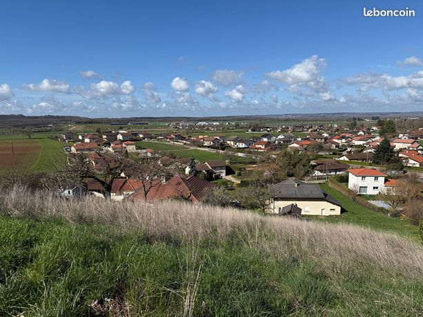 Terrain 955 m² VAUX EN BUGEY