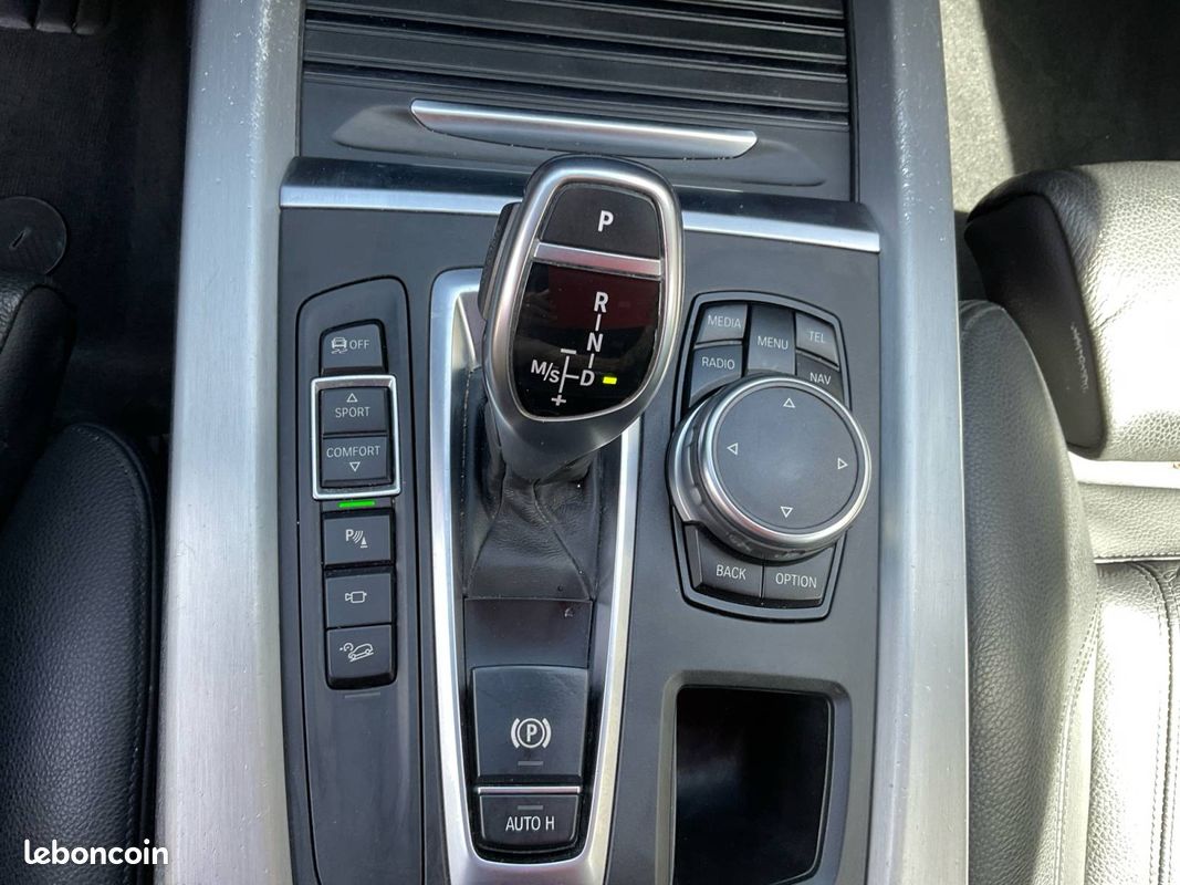 BMW X5 xDrive25d 218 ch Lounge A (image 24)