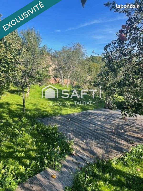 Maison 5 pièces 170 m² · à Reugney · 170 m² · 209 000 €