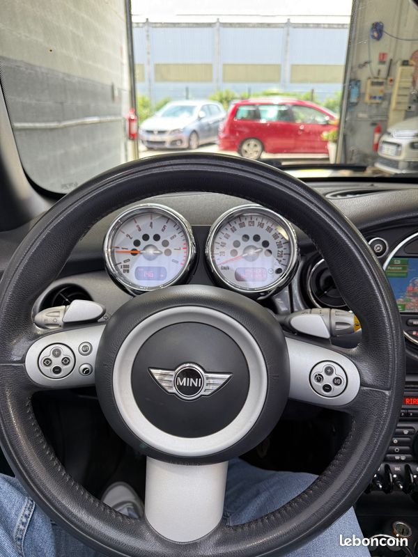 Mini Mini R52 CABRIOLET 1.6 - KOMPRESSOR COOPER S 170ch MOTEUR BMW GARANTIE (image 16)