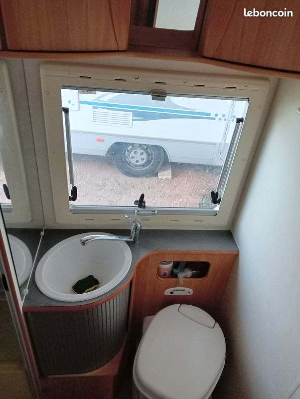 Camping car FIAT DUCATO ADRIA (image 9)