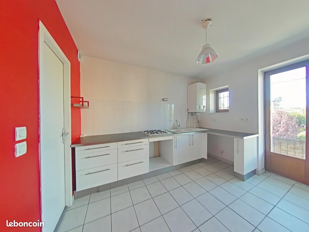 Appartement 3 pièces 87 m² · à La Grand-Croix · 87 m² · 635 €/mois