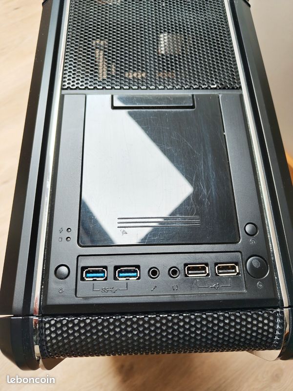 Boitier ATX Cooler MASTER 690 II Advanced Black (image 2)