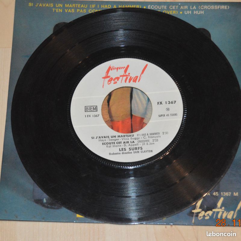Vinyle 45 tours Les surfs (image 3)