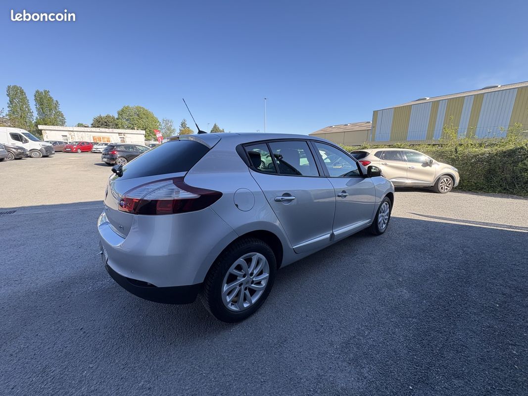 MEGANE 1.5 DCi 110CH LIMITED GARANTIE 6 MOIS (image 4)