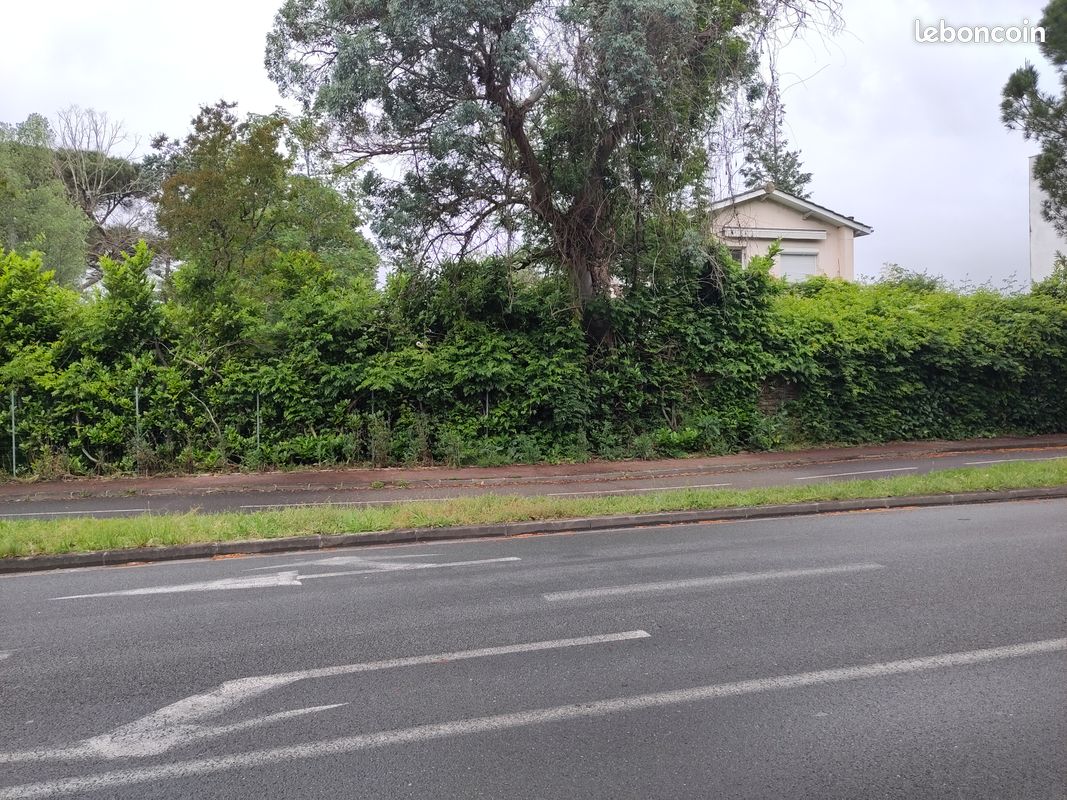 Terrain constructible Bordeaux Métropole · à Bruges · 595 000 €