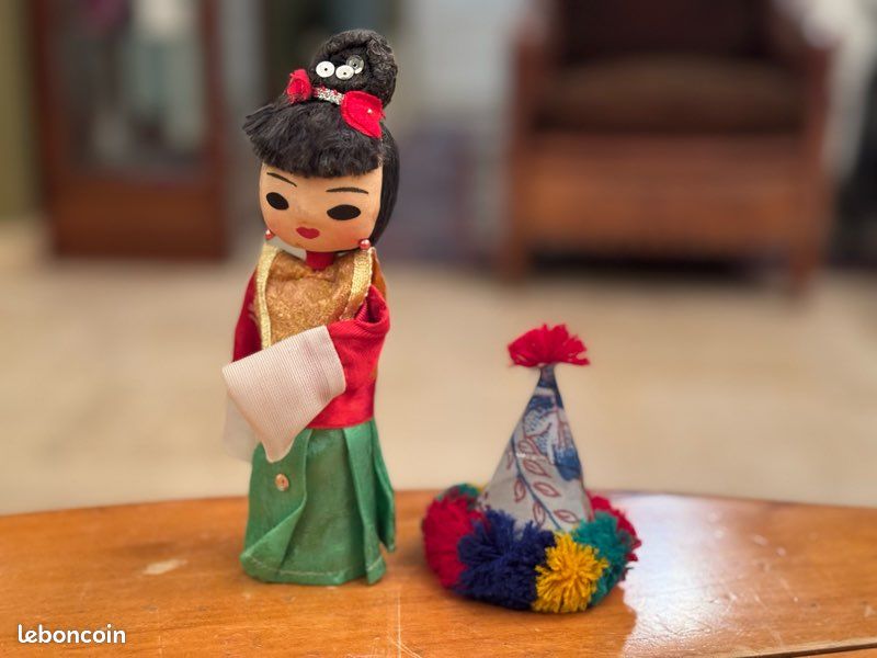 BELLE POUPÉE ANCIENNE PETITCOLLIN ASIATIQUE – Geisha Japonaise en Celluloïd