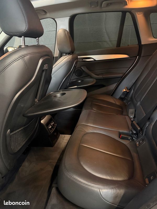 Bmw X1 F48 2.5D SPORT LINE XDRIVE bva 8 (image 16)
