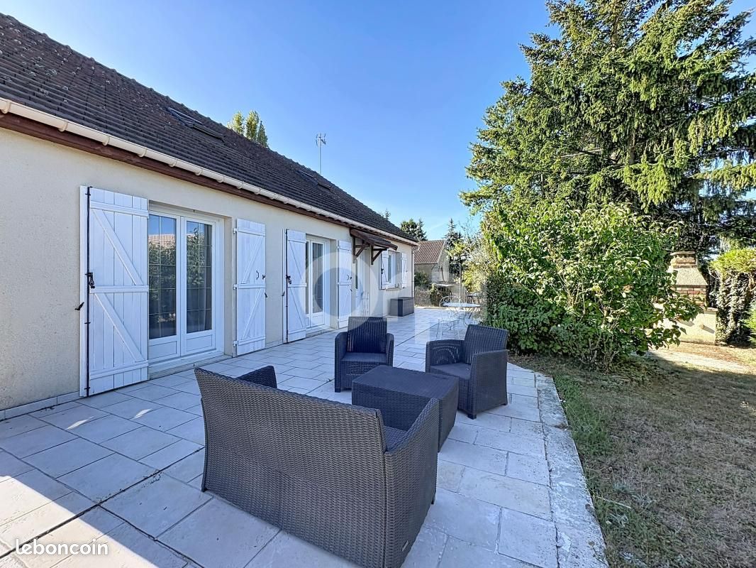 Maison 5 pièces 123 m² · à Soisy-Bouy · 123 m² · 226 800 €