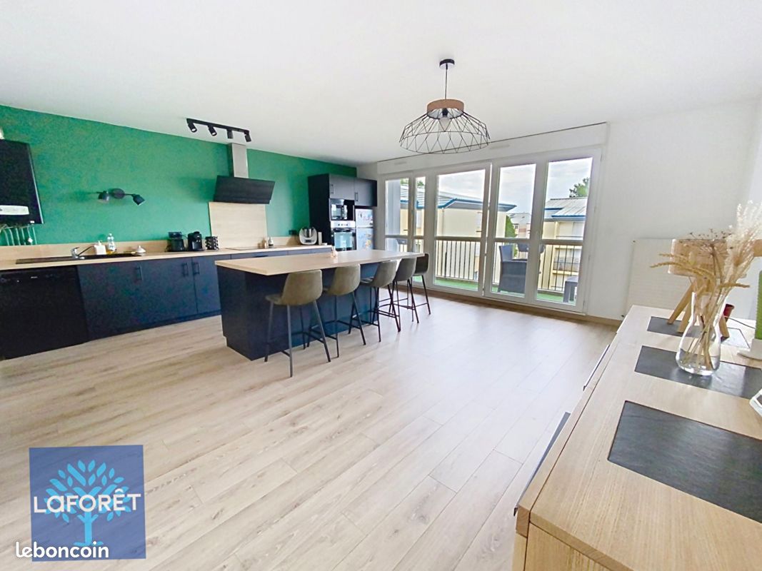 Appartement 4 pièces 80 m² · à Fougères · 80 m² · 158 999 €