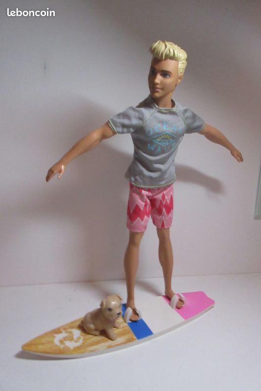 Poupée barbie Ken surf avec son chien (image 2)