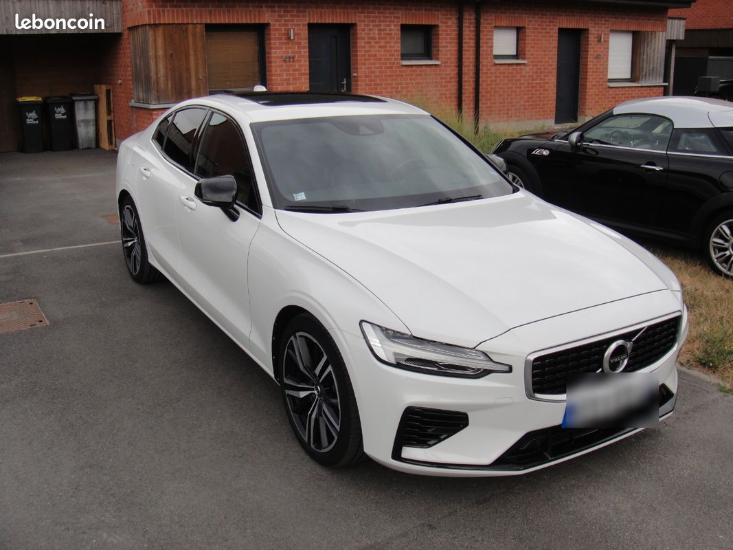 VOLVO S60 T8 Twin Engine 303 + 87ch R-Design Geartronic 8 (image 3)