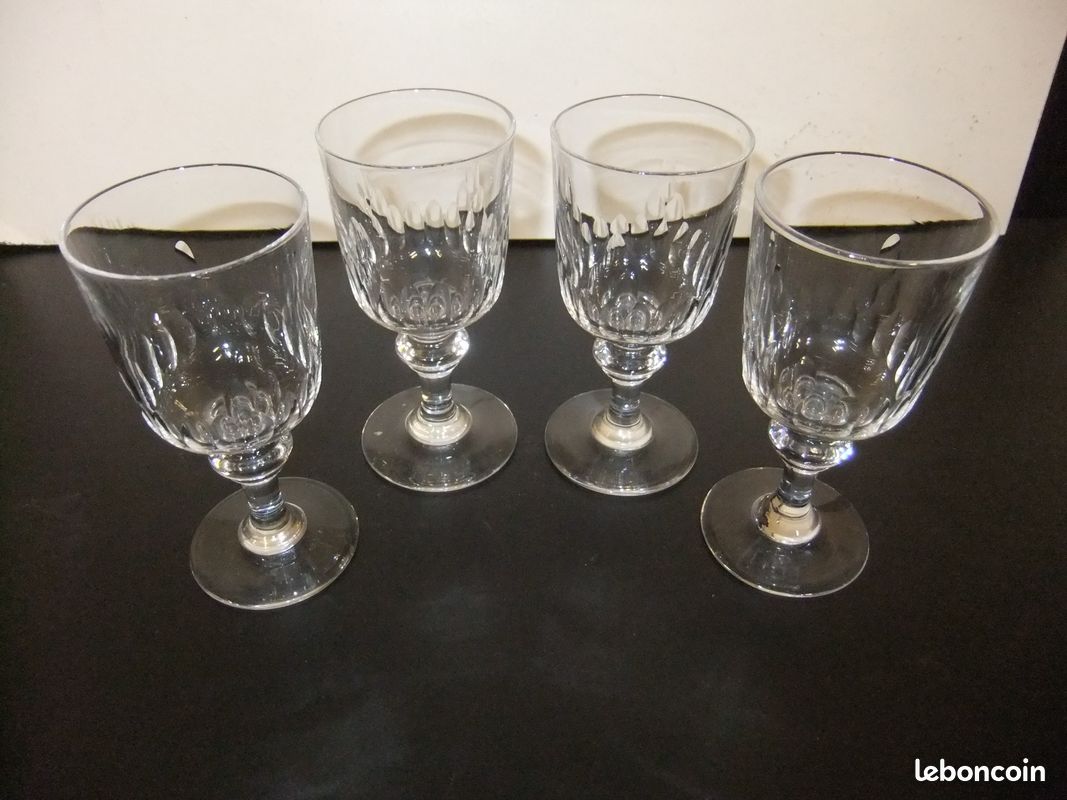 Verres ancien en cristal (image 1)