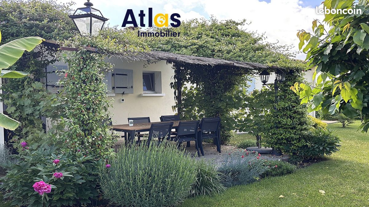 Maison 7 pièces 121 m² · à Vouillé · 121 m² · 259 900 €