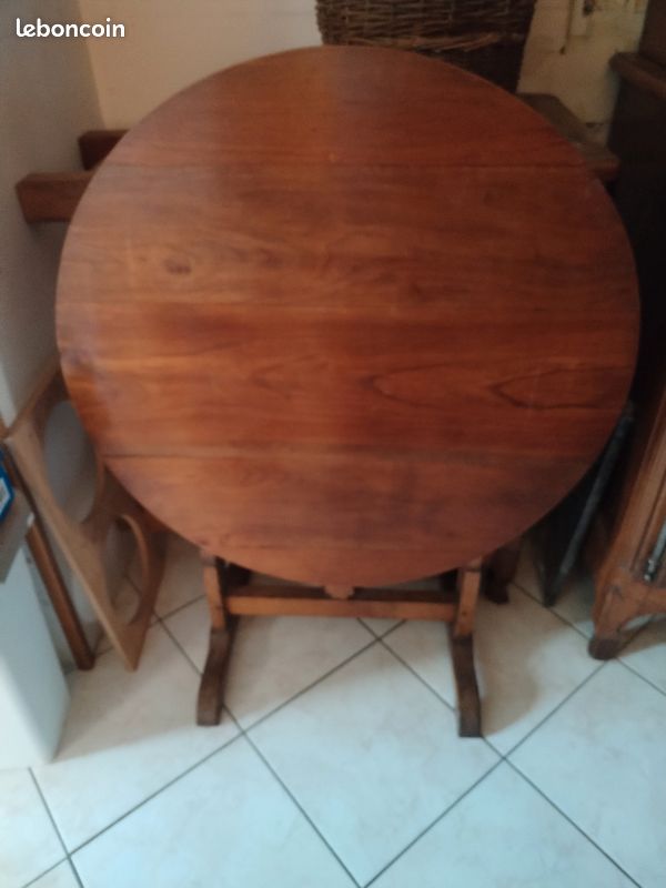 Table vigneron (image 2)