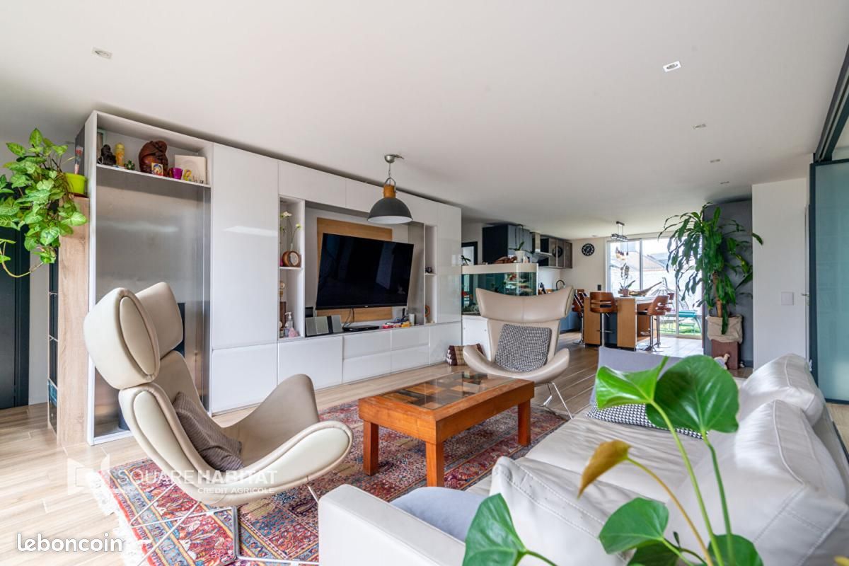 Maison 12 pièces 260 m² · à Nantes · 260 m² · 730 689 €