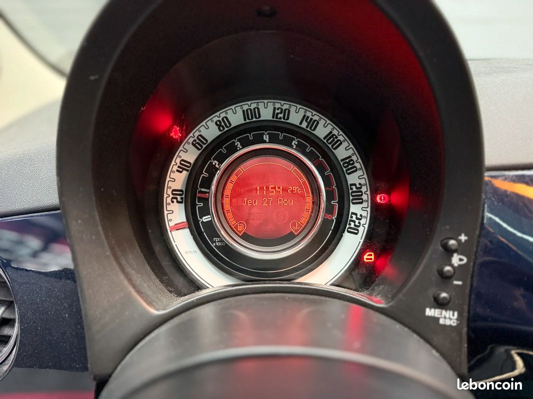 Fiat 500 Lounge (image 15)