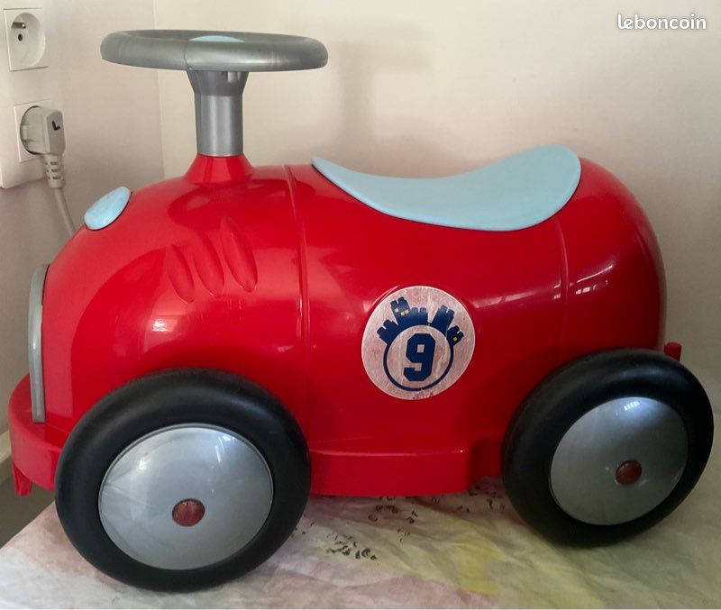 Porteur bolide marque écoiffier (image 2)