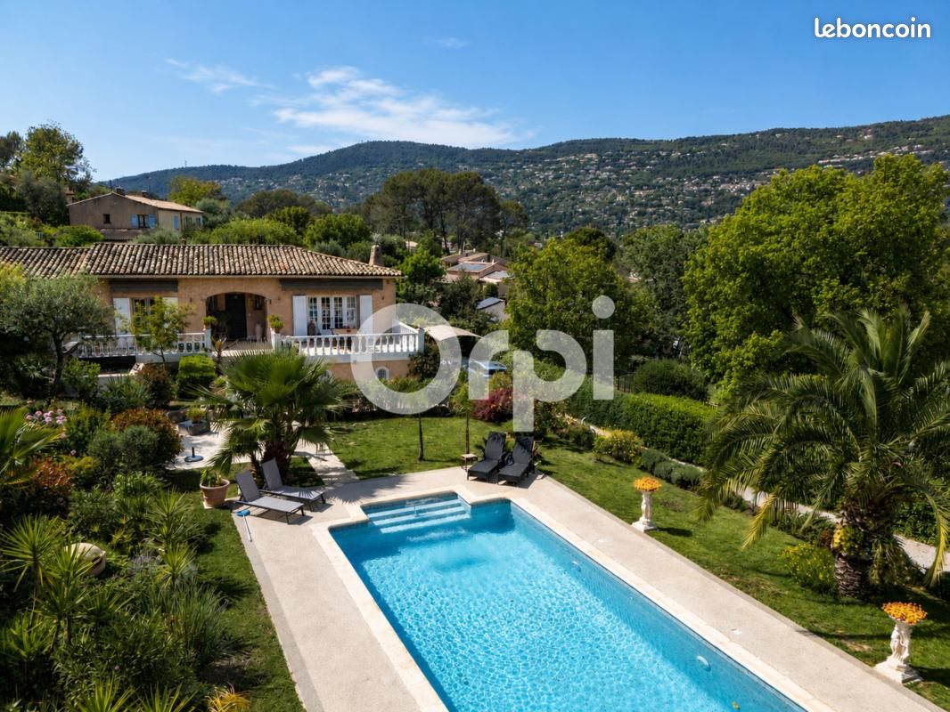 Maison 6 pièces 189 m² · à Peymeinade · 189 m² · 749 000 €