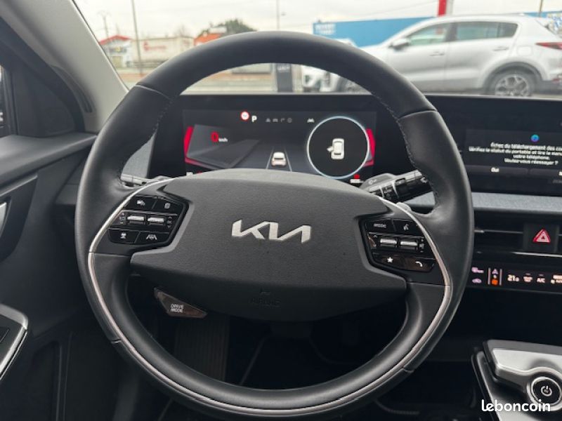 Kia EV6 325ch Air Active 4WD (image 11)