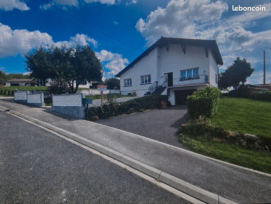 Maison 7 pièces 200 m² · à Tenteling · 200 m² · 325 000 €