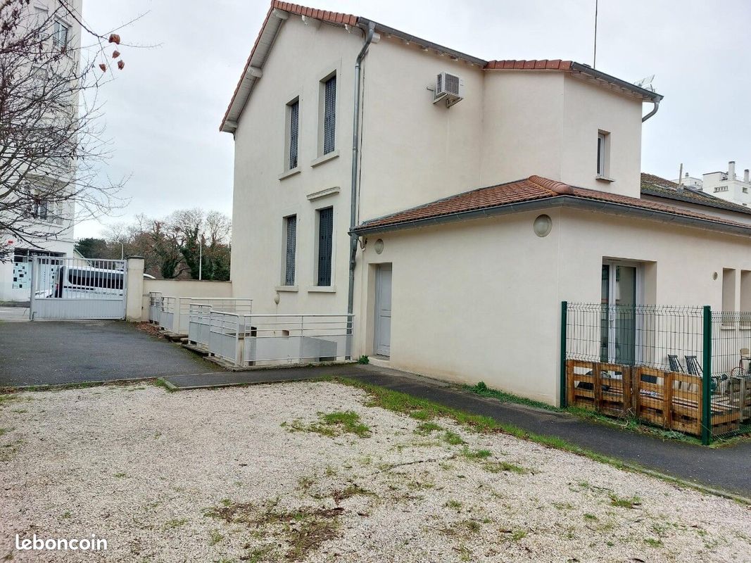 Appartement 1 pièce 18 m² · à Lyon · 18 m² · 658 €/mois