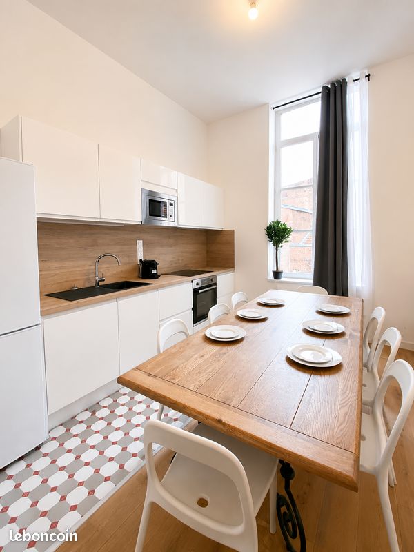 Appartement 3 pièces 55 m² · à Lille · 54,8 m² · 1 270 €