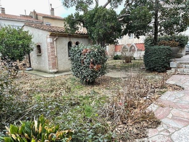 Maison 9 pièces 285 m²