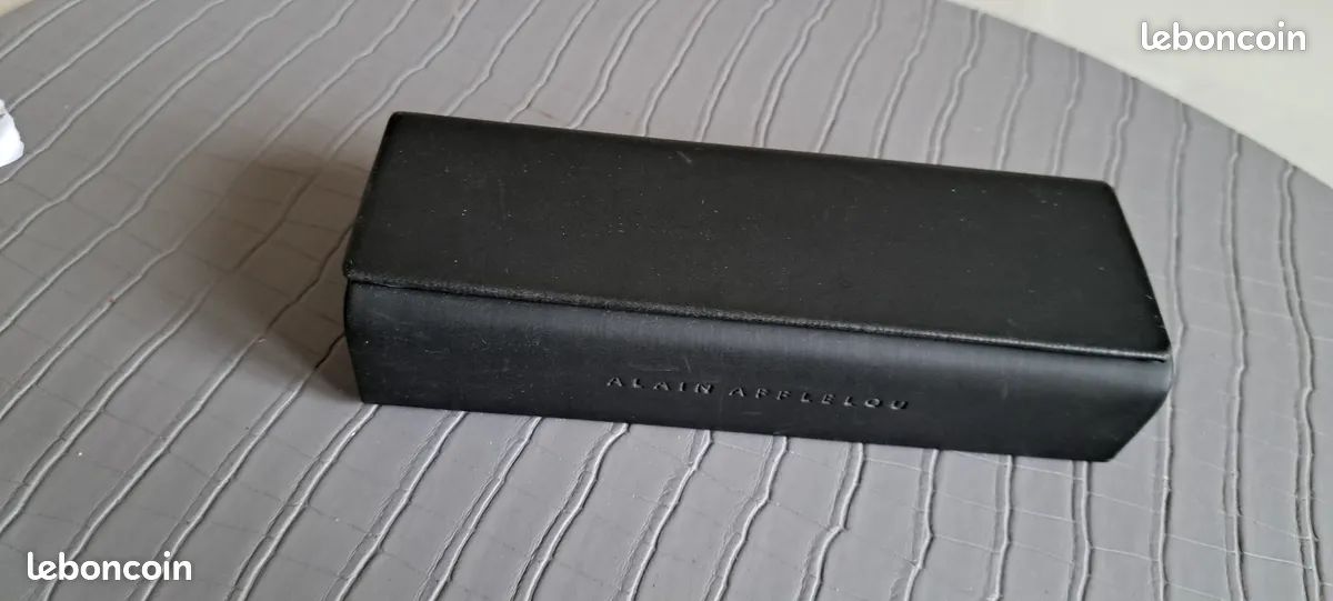 Boite à lunettes (image 2)