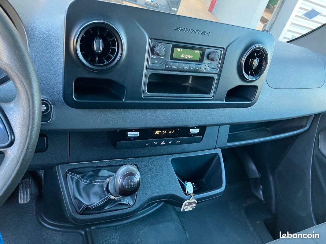 Mercedes SPRINTER 514 BENNE COFFRE JPM 25 900 (image 15)