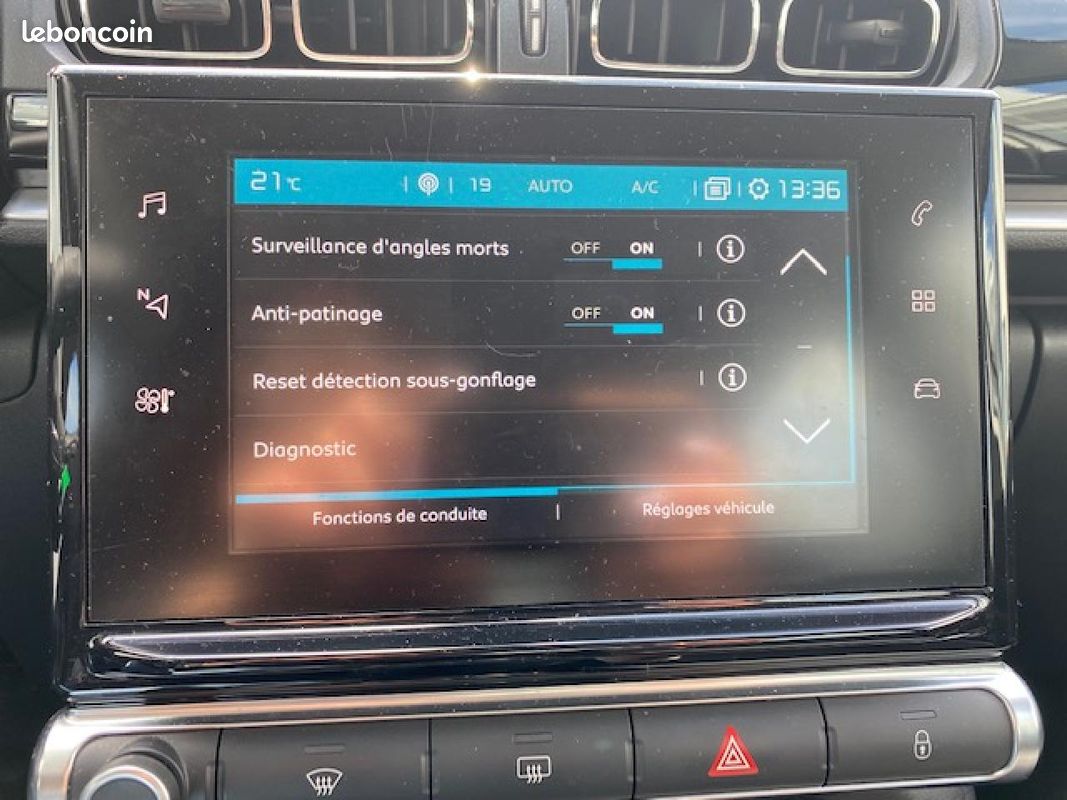 CITROEN C3 ENTREPRISE 1.2i 12V - 82 - FEEL + CARPLAY/ANDROID AUTO + GPS + CAMERA (image 18)