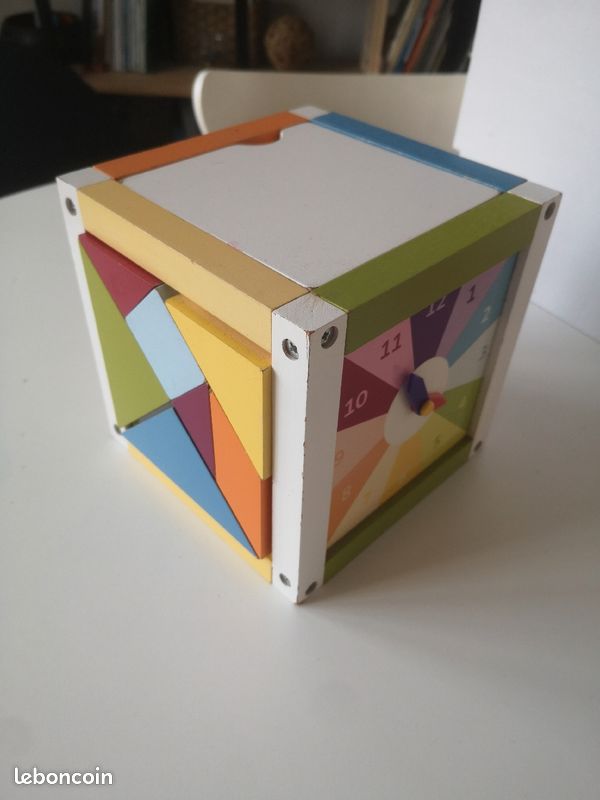 Cube de jeux en bois (image 2)
