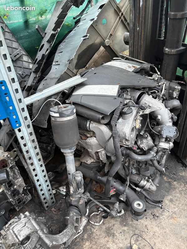 Moteur ML V8 W164 306 cv diesel complet (image 2)