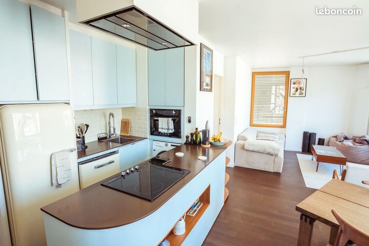 Appartement 2 pièces 48 m² · à Paris · 48 m² · 1 900 €/mois