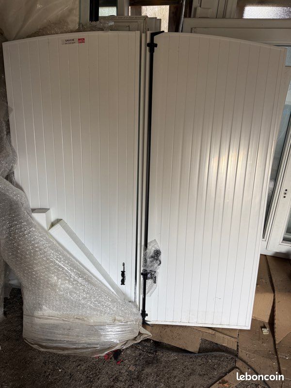 Volet battant PVC neuf (image 4)