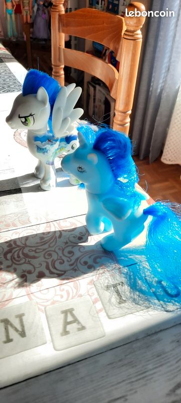Lot de 4 petits poneys, 2 marque Pony (image 9)